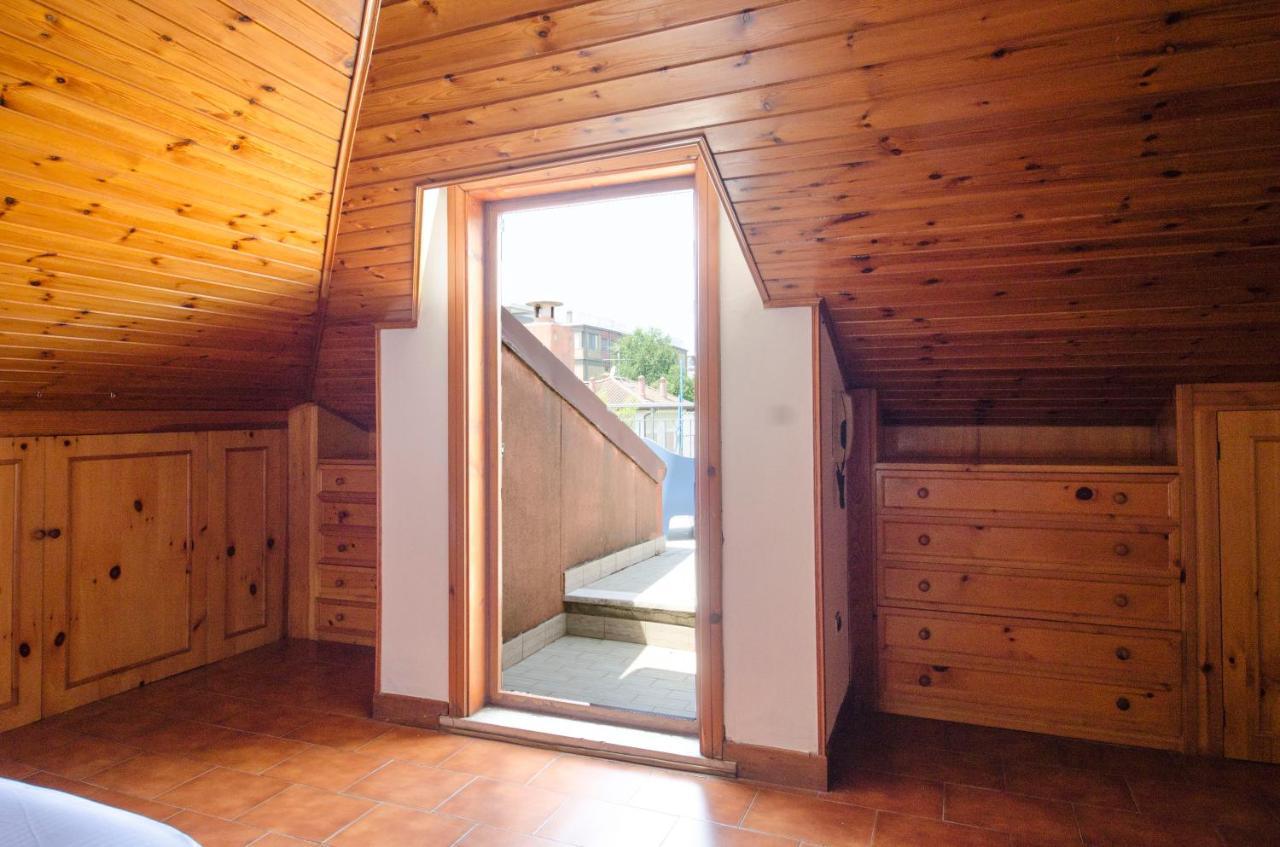Casa Nisida Apartment Песаро Екстериор снимка